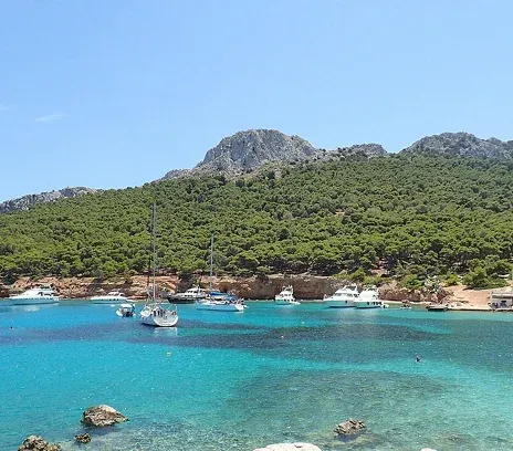 Turquoise lagoons